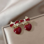 NALA | Elegantes pendientes en forma de corazón