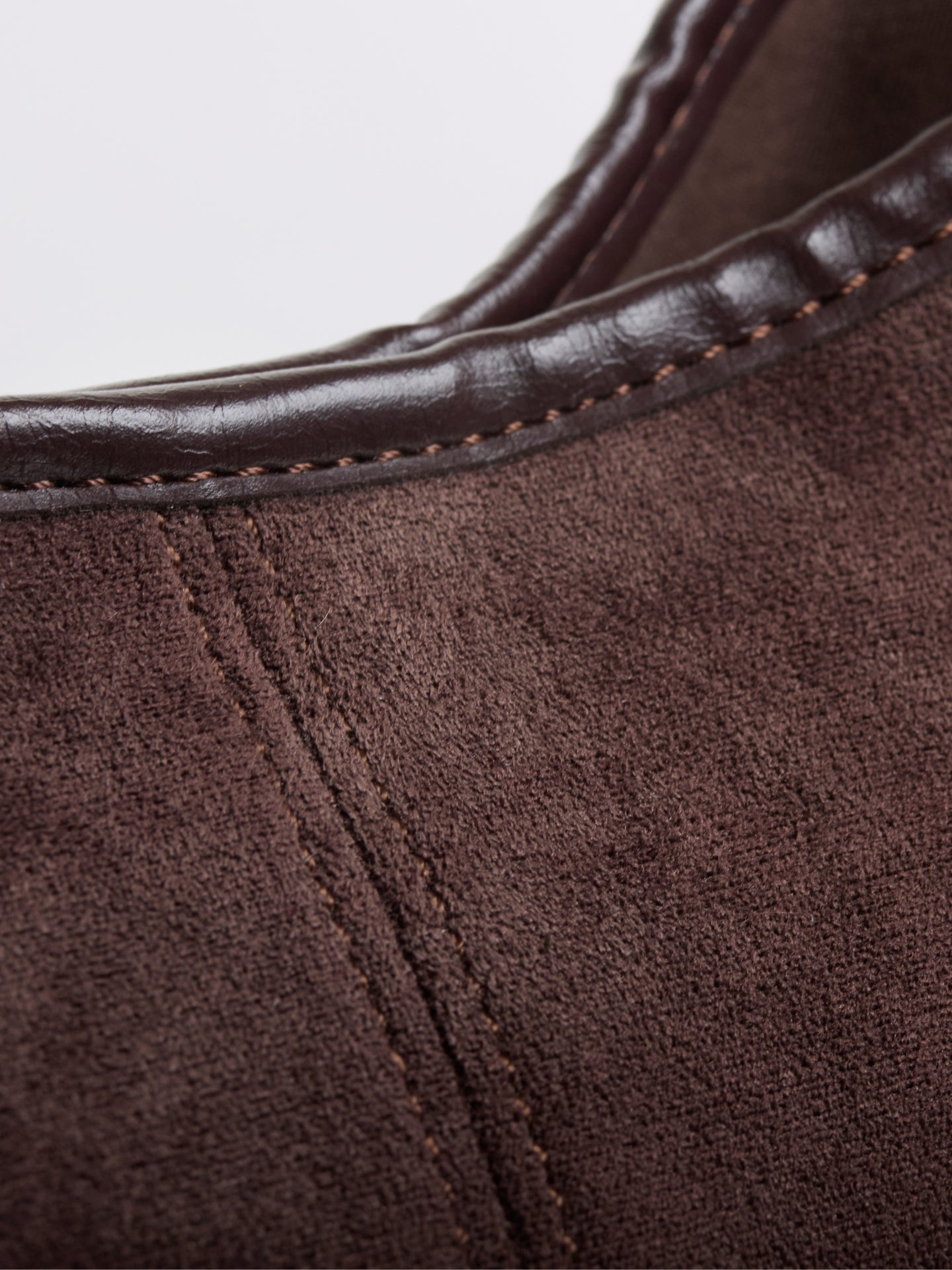 KAELIS | Bolso tote de cuero de ante