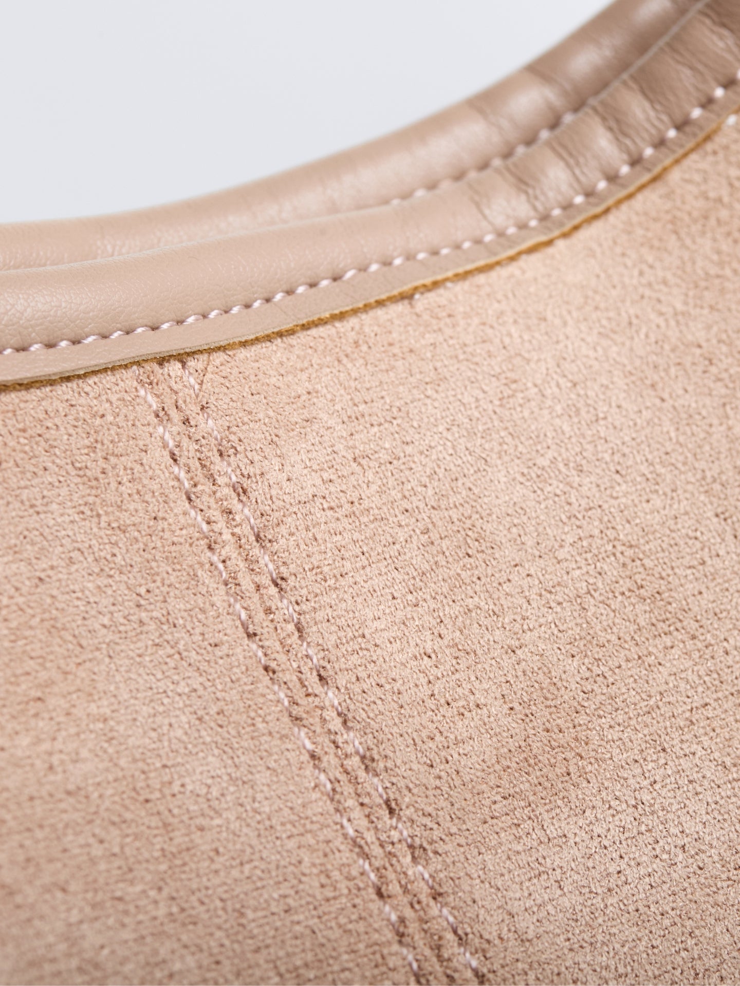 KAELIS | Bolso tote de cuero de ante