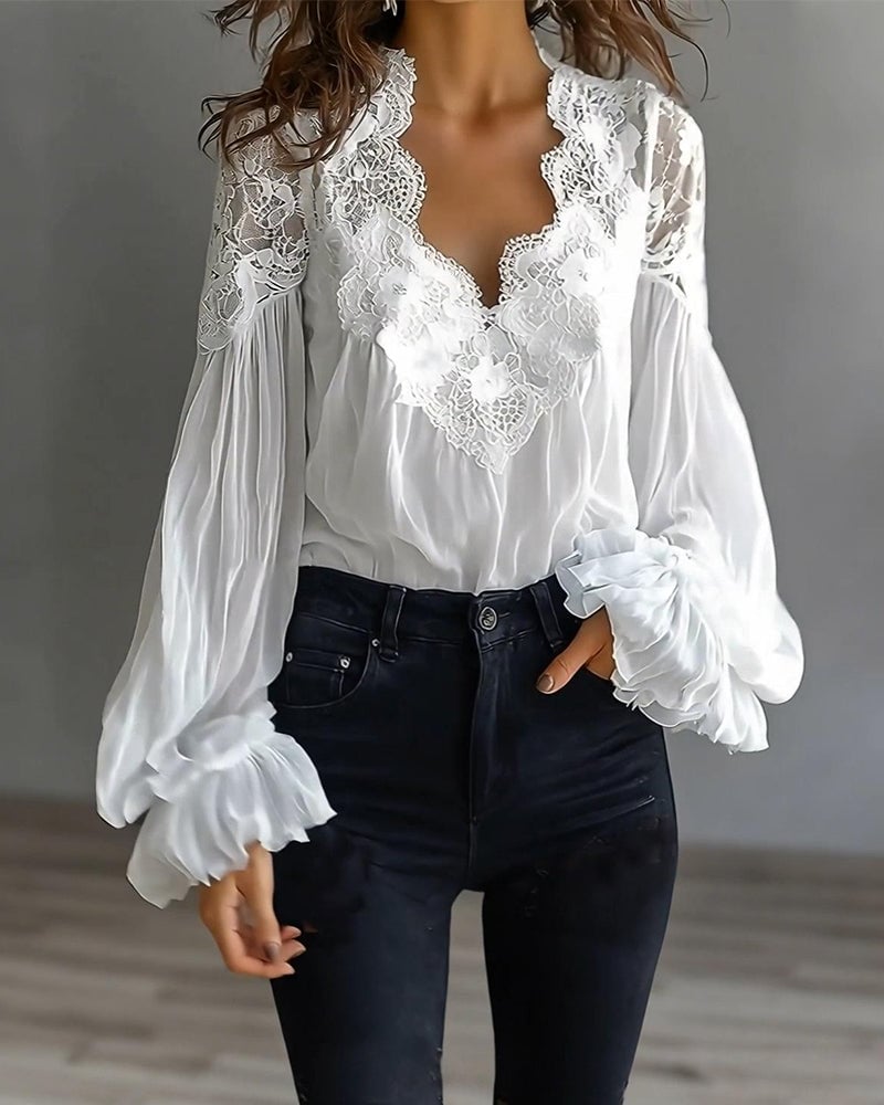 CELINE | Blusa de encaje de manga larga con cuello en V