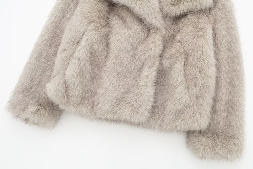 VICKY | Chaqueta de pelo sintético elegante y cálida