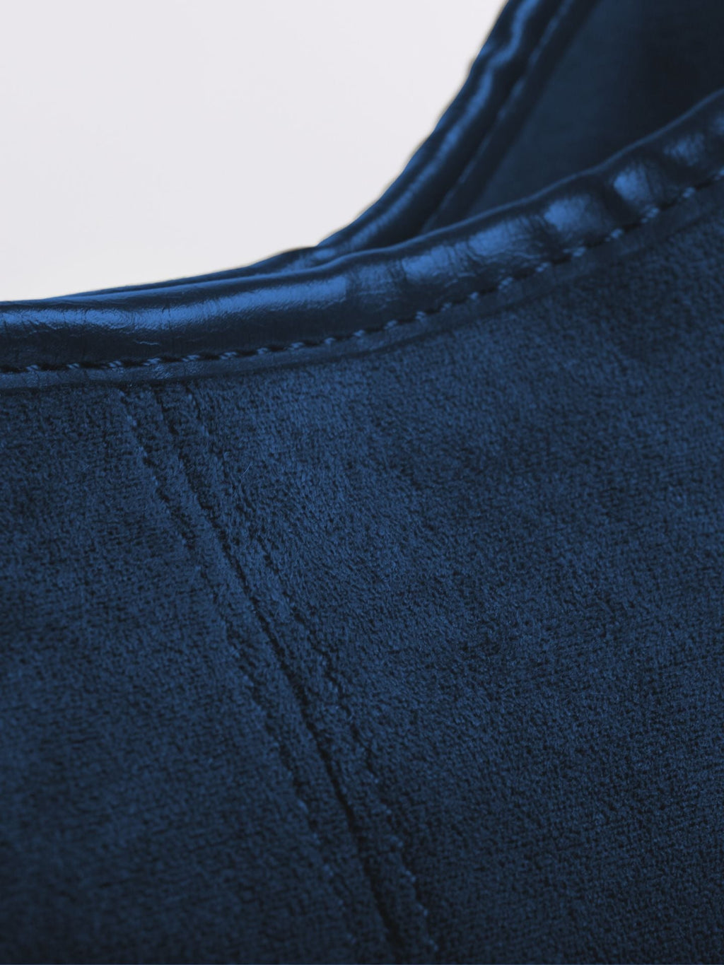 KAELIS | Bolso tote de cuero de ante