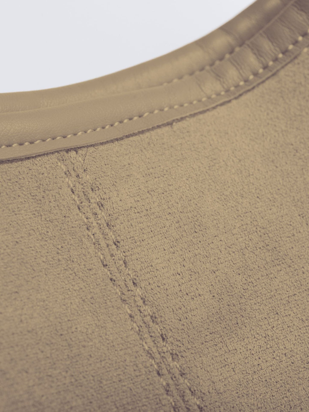 KAELIS | Bolso tote de cuero de ante