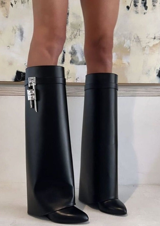 EMILY | Botas Altas Elegantes de Cuña Oculta