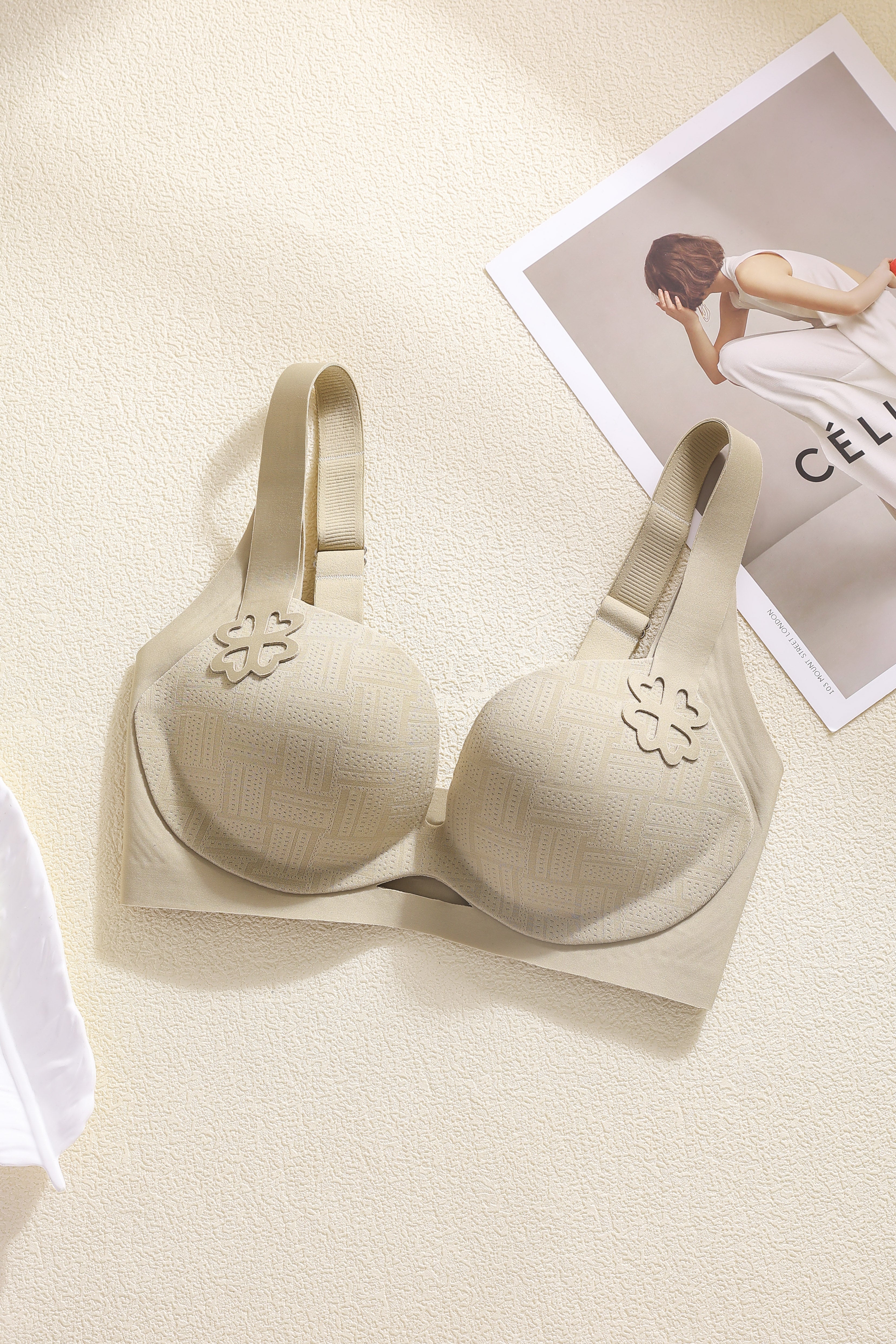 IRIS | Sujetador Push-Up sin Aros de Máxima Comodidad