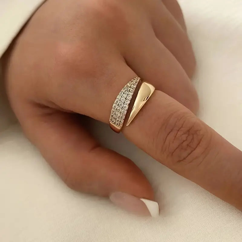 LUMINA | Anillo elegante con piedras brillantes (1+1 GRATIS)