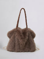 CARLOTA | Elegante bolso bandolera de felpa suave